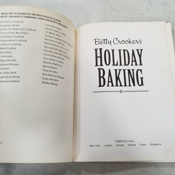 betty crocker holiday baking cookbook first edition 1993 paperback - Picture 8 of 11